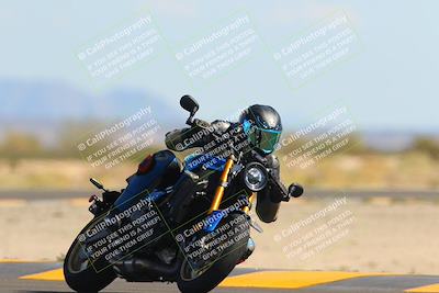 media/Oct-09-2022-SoCal Trackdays (Sun) [[95640aeeb6]]/Turn 15 (150pm)/